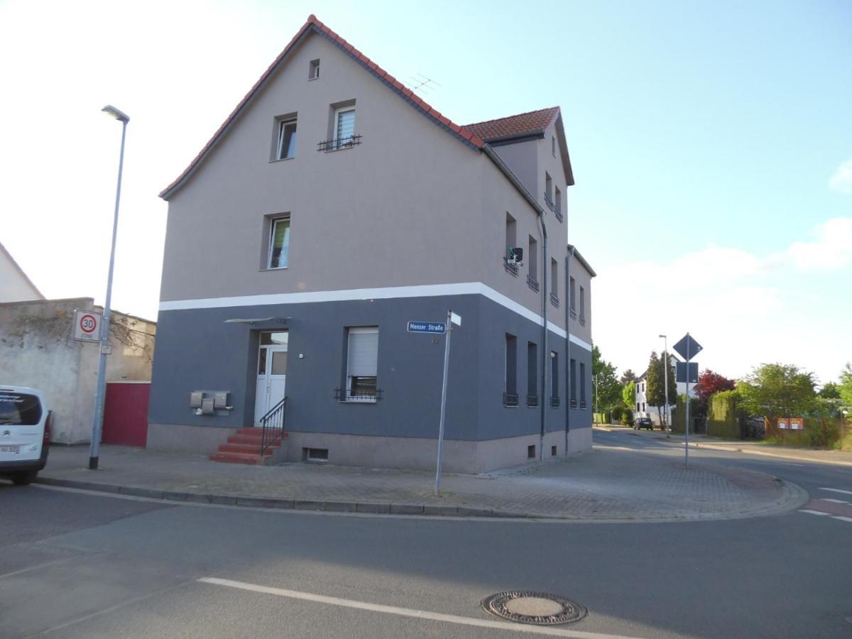 Gaestewohnung Mit Kueche Magdeburg An Der Elbe מראה חיצוני תמונה