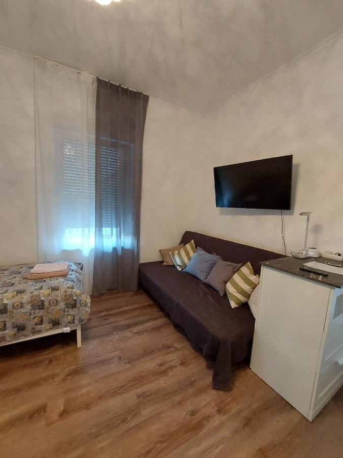 Gaestewohnung Mit Kueche Magdeburg An Der Elbe מראה חיצוני תמונה