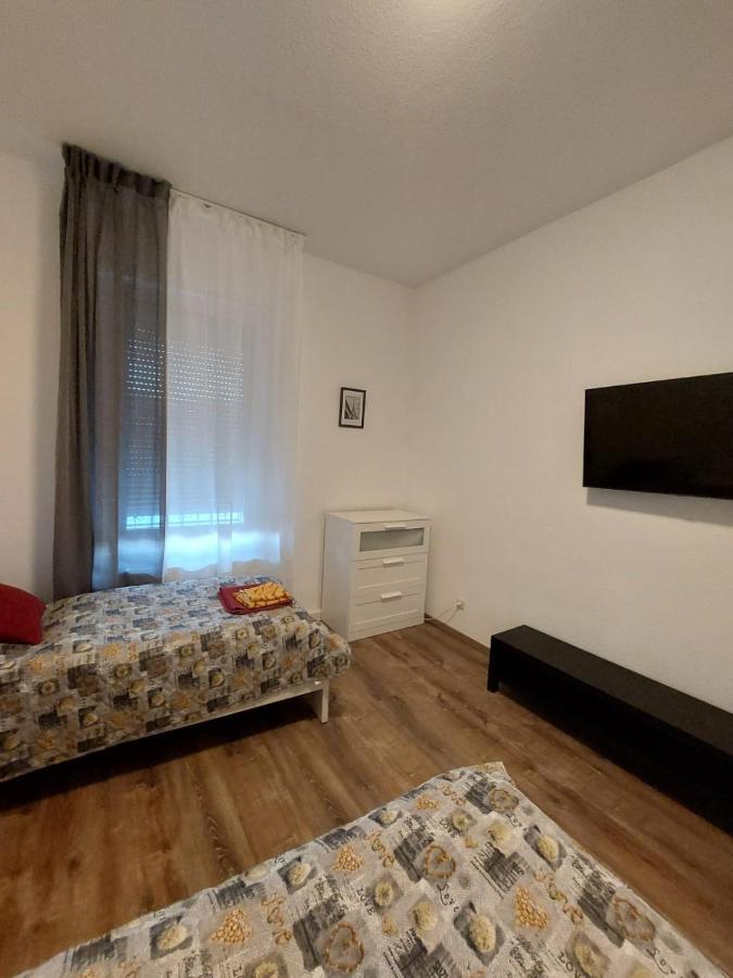 Gaestewohnung Mit Kueche Magdeburg An Der Elbe מראה חיצוני תמונה